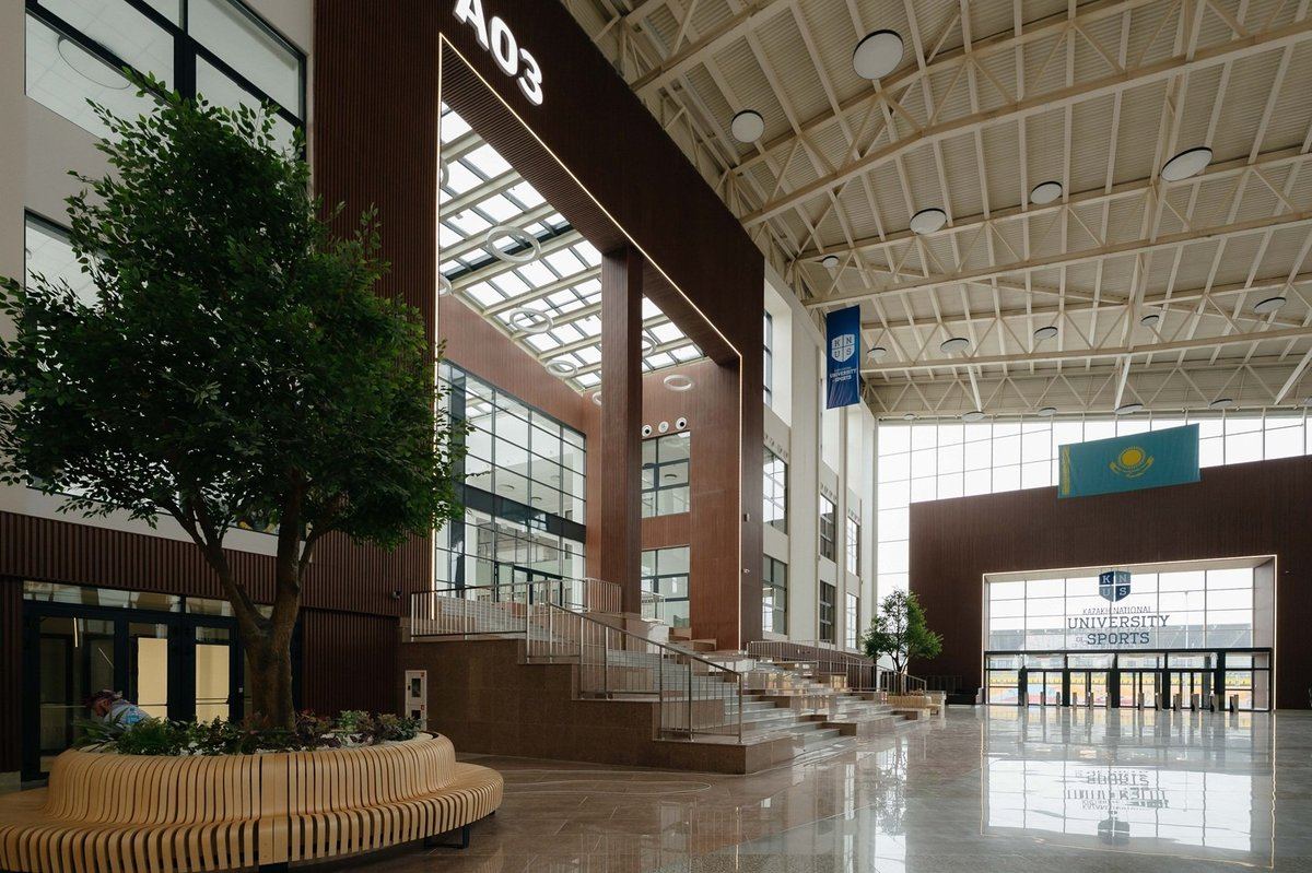 KNUS main atrium with glass roof